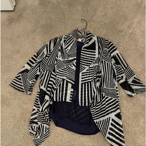 Two pieces top with sparkling inserts. Great for almost any occasion